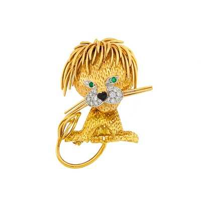 Lot 8 - Gold, Platinum, Diamond, Emerald and Black Enamel Lion Cub Brooch