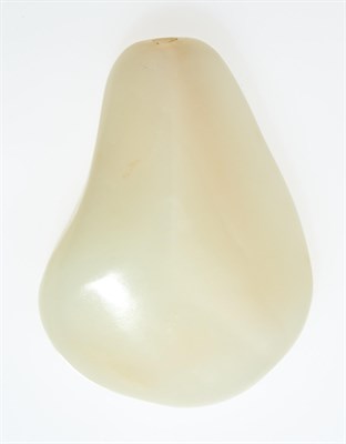Lot 17 - A Fine Chinese White Jade Snuff Bottle
