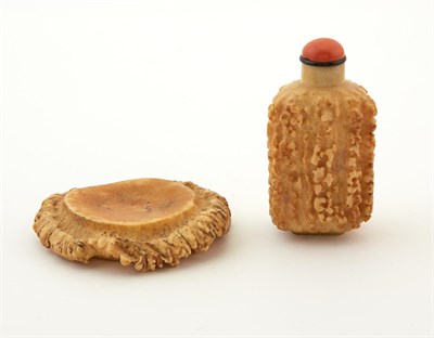 Lot 30 - A Chinese Stag Horn Snuff Bottle and Stand