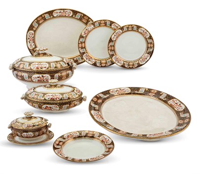 Lot 0 - Wedgwood Bone China Imari Pattern Dinner Service