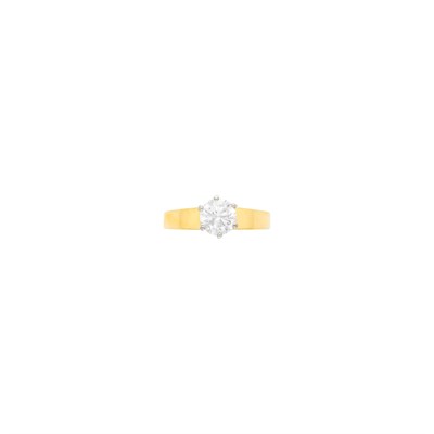 Lot 1263 - Gold and Diamond Ring