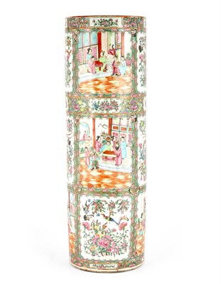Lot 148 - Chinese Rose Mandarin Porcelain Umbrella Stand