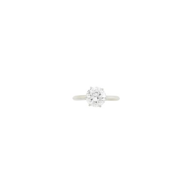 Lot 1094 - White Gold and Diamond Ring