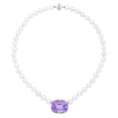 Lot 86 - Tiffany & Co., Paloma Picasso Cultured Pearl, White Gold, Amethyst, and Diamond 'Kiss' Necklace