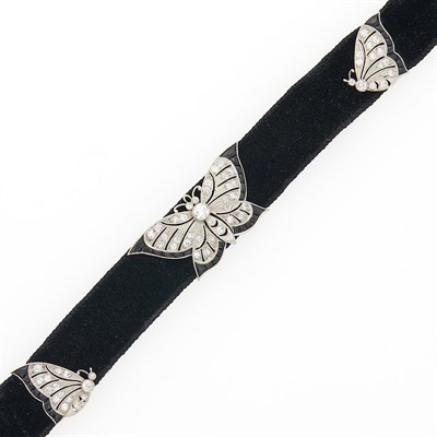 Lot 1098 - Spaulding & Co. Platinum, Black Onyx, Diamond and Black Velvet Ribbon Butterfly Choker Necklace