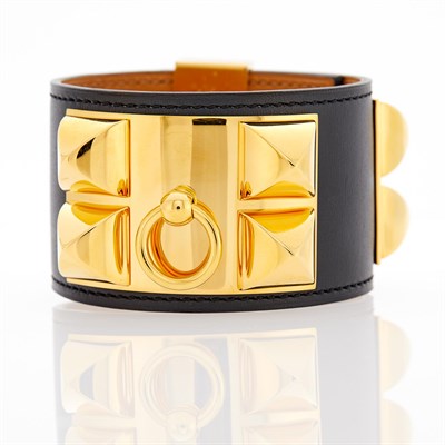 Lot 2026 - Hermès Paris Gilt-Metal and Black Leather 'Collier de Chien' Cuff Bracelet