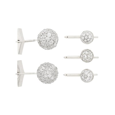 Lot 35 - White Gold and Diamond Dress Set