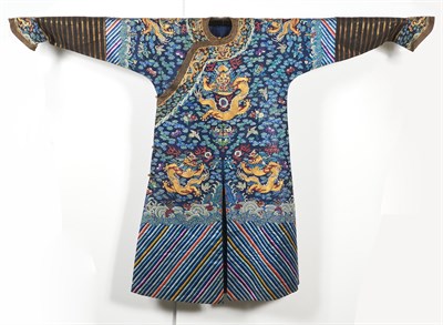 Lot 93 - A Chinese Silk Dragon Summer Robe