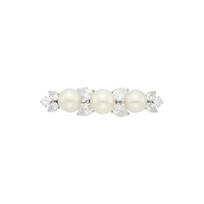 Lot 42 - Platinum, Cultured Pearl and Diamond Bar Pin