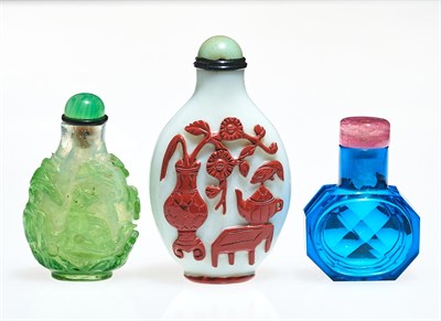 Lot 41 - Three Chinese Glass Snuff Bottles