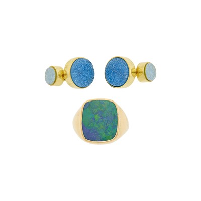 Lot 216 - Gold and Black Opal Ring and Pair of Gold and Glass Cufflinks
