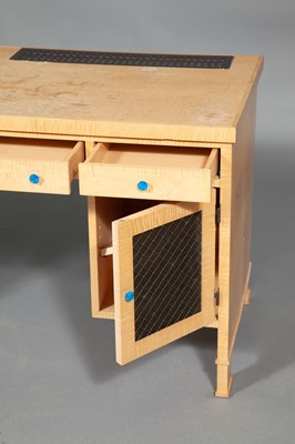 Lot 5028 - Bette Midler: Maple Desk