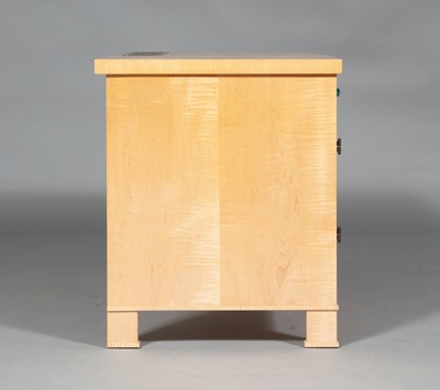 Lot 5028 - Bette Midler: Maple Desk