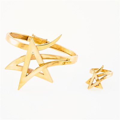 Lot 1253 - Gold Star Bangle Bracelet and Ring