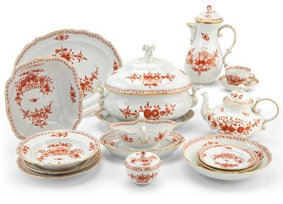 Lot 350 - Meissen Indian Red Pattern Porcelain Dinner...