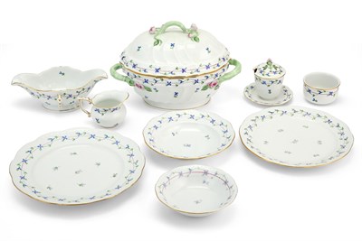 Lot 262 - Herend Blue Garland Pattern Partial Porcelain...