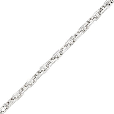 Lot 146 - White Gold and Diamond Nautical Link Bracelet