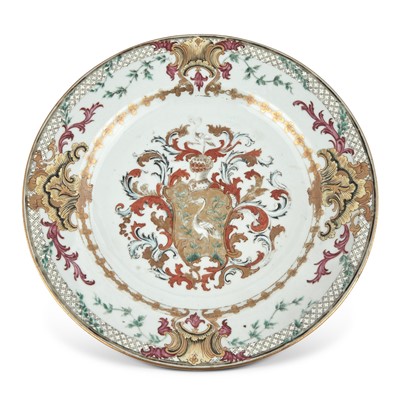 Lot 376 - A Chinese Export Porcelain Swedish Market Armorial Plate