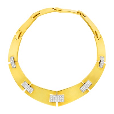 Lot 125 - Two-Color Gold and Diamond Necklace