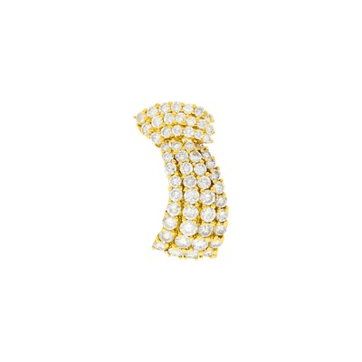 Lot 91 - Gold and Diamond Ribbon Brooch