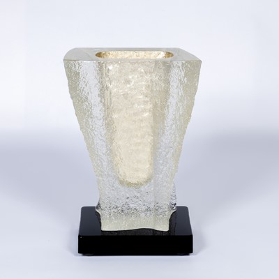 Lot 618 - John Lewis Cast Glass Glacier With Yellow Gold Sculpture