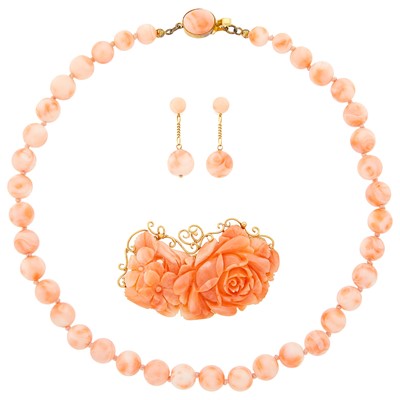Lot 2211 - Carved Coral and Gold Brooch and Glass Bead Necklace with Silver-Gilt Clasp and Pair of Pendant-Earrings