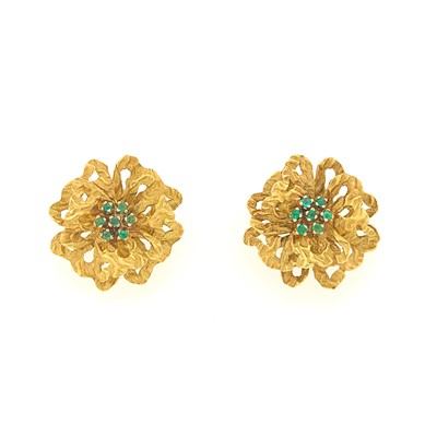 Lot 1043 - Pair of Gold and Emerald Flower Earclips