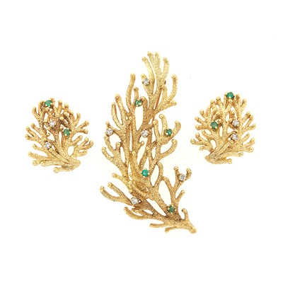 Lot 1220 - Gold, Diamond and Emerald Brooch and Pair of Earrings