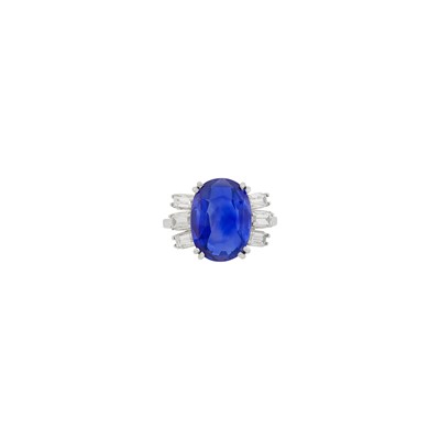 Lot 222 - White Gold, Sapphire and Diamond Ring