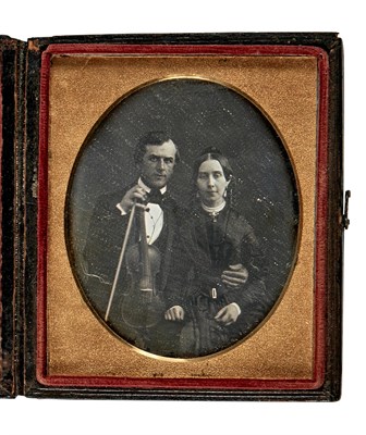 Lot 514 - [DAGUERREOTYPE-MUSICIANS] Daguerreotype of a...