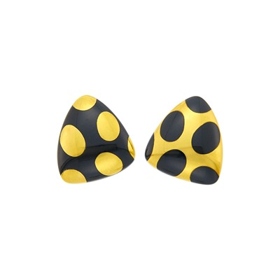 Lot 5 - Tiffany & Co. Pair of Gold and Black Jade 'Postive Negative' Earrings