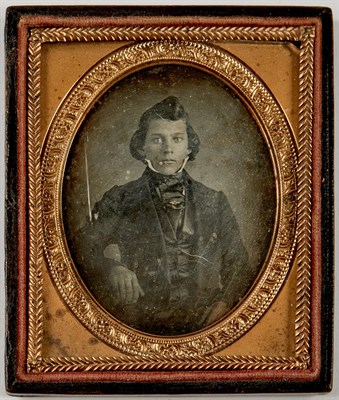 Lot 524 - [DAGUERREOTYPE-PORTRAIT] The balance of a...