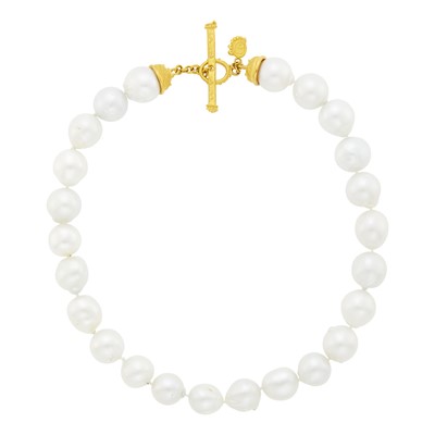 Lot 17 - Denise Roberge High Karat Gold and Semi-Baroque South Sea Cultured Pearl Toggle Necklace