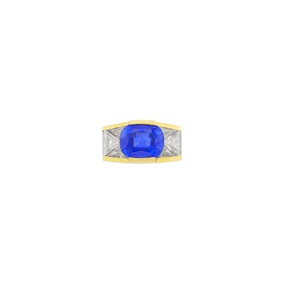 Lot 158 - Bulgari Gold, Platinum, Kashmir Sapphire and Diamond Ring