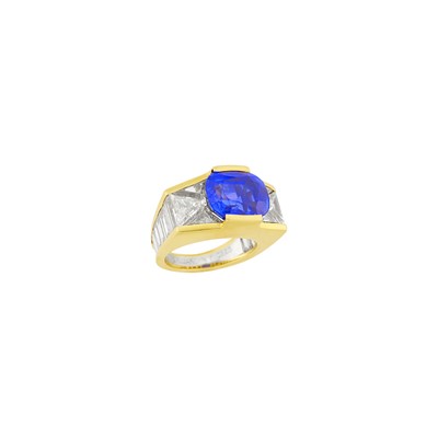 Lot 158 - Bulgari Gold, Platinum, Kashmir Sapphire and Diamond Ring