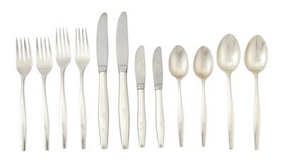 Lot 194 - Reed & Barton Sterling Silver Cellini Pattern Flatware Service