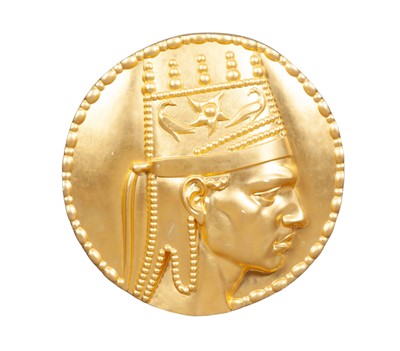 Lot 61 - Large Art Deco Style Gilt Plaster Medallion Sculpture