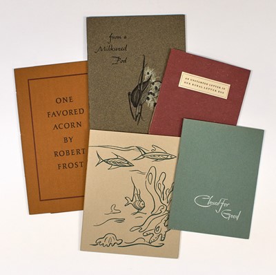 Lot 165 - FROST, ROBERT
A collection of five privately printed Spiral Press pamphlets...