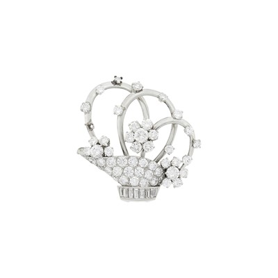 Lot 93 - Platinum and Diamond Basket Clip
