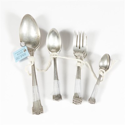 Lot 4 - 32 Pieces of Silverware, 26 ozs.