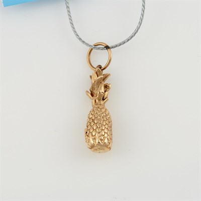 Lot 265 - Gold Pendant, 10K 2 dwt.