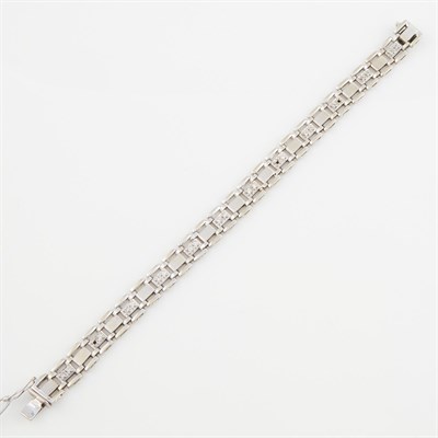 Lot 410 - Diamond Flexible Bracelet, 21 diamonds about 0....