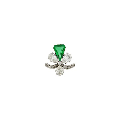 Lot 66 - Karl Carius Antique Silver, Gold, Emerald and Diamond Ring, Austria