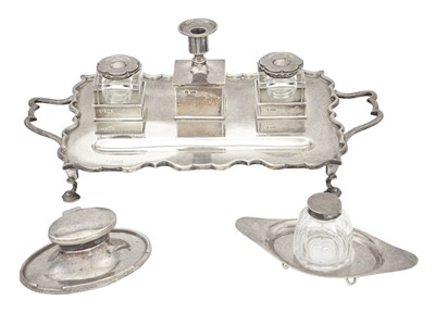 Lot 208 - George V Sterling Silver Inkstand