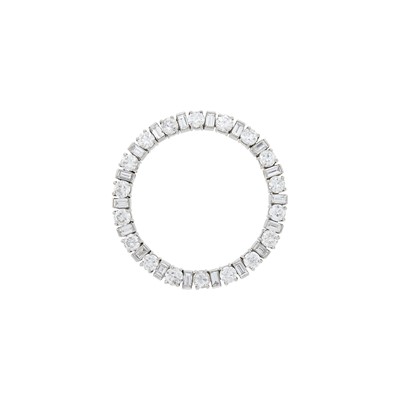 Lot 128 - Platinum and Diamond Circle Brooch