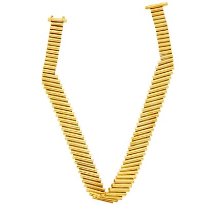Lot 97 - Robert Lee Morris Sculptural Twisted Gold Cylinder Link Necklace