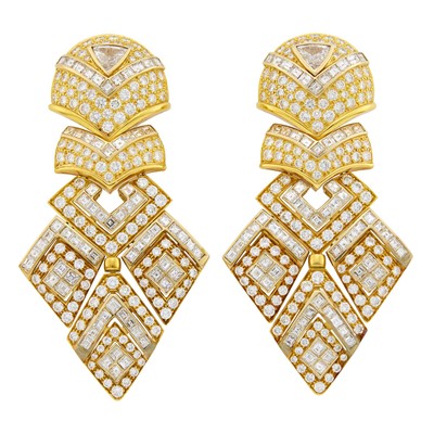 Lot 132 - Pair of Gold and Diamond Pendant-Earclips