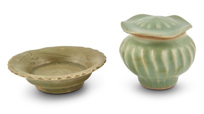 Lot 138 - A Chinese Longquan Celadon Ribbed Jar and Cover