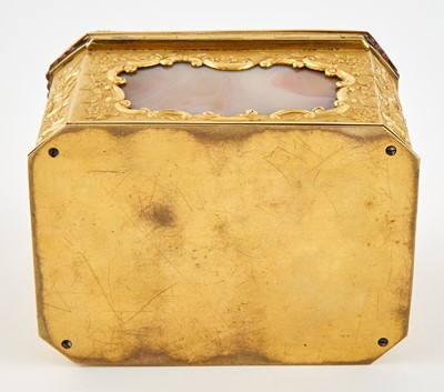 Lot 127 - A Fine Chinese Export Watch-Mounted Ormolu and Agate Casket in the Style of James Cox