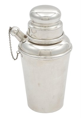 Lot 1040 - American Sterling Silver One Pint Cocktail Shaker